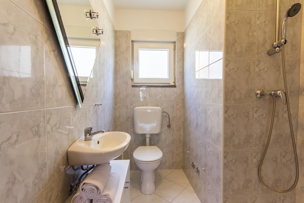 Apartments Alba 파자나 외부 사진
