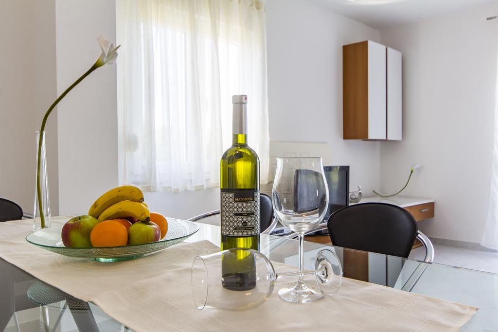 Apartments Alba 파자나 외부 사진